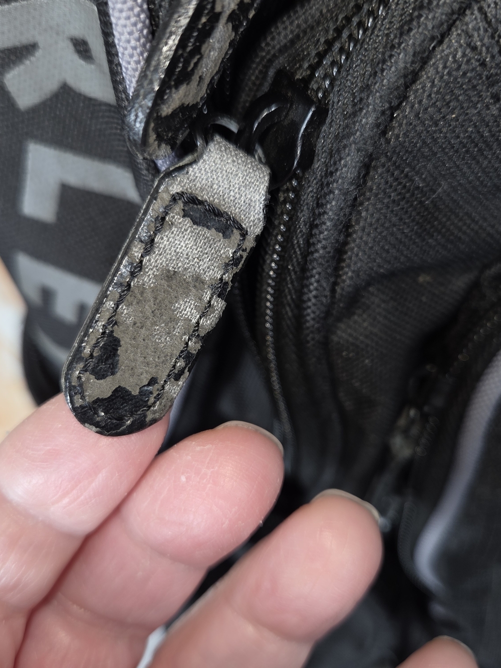 Harley-Davidson Black Willie G Skull Men's Motorcycle Backpack. Model BP1924S - Picture 3 of 5